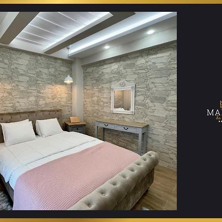 דירות לריסה Maison De Luxx A3 מראה חיצוני תמונה